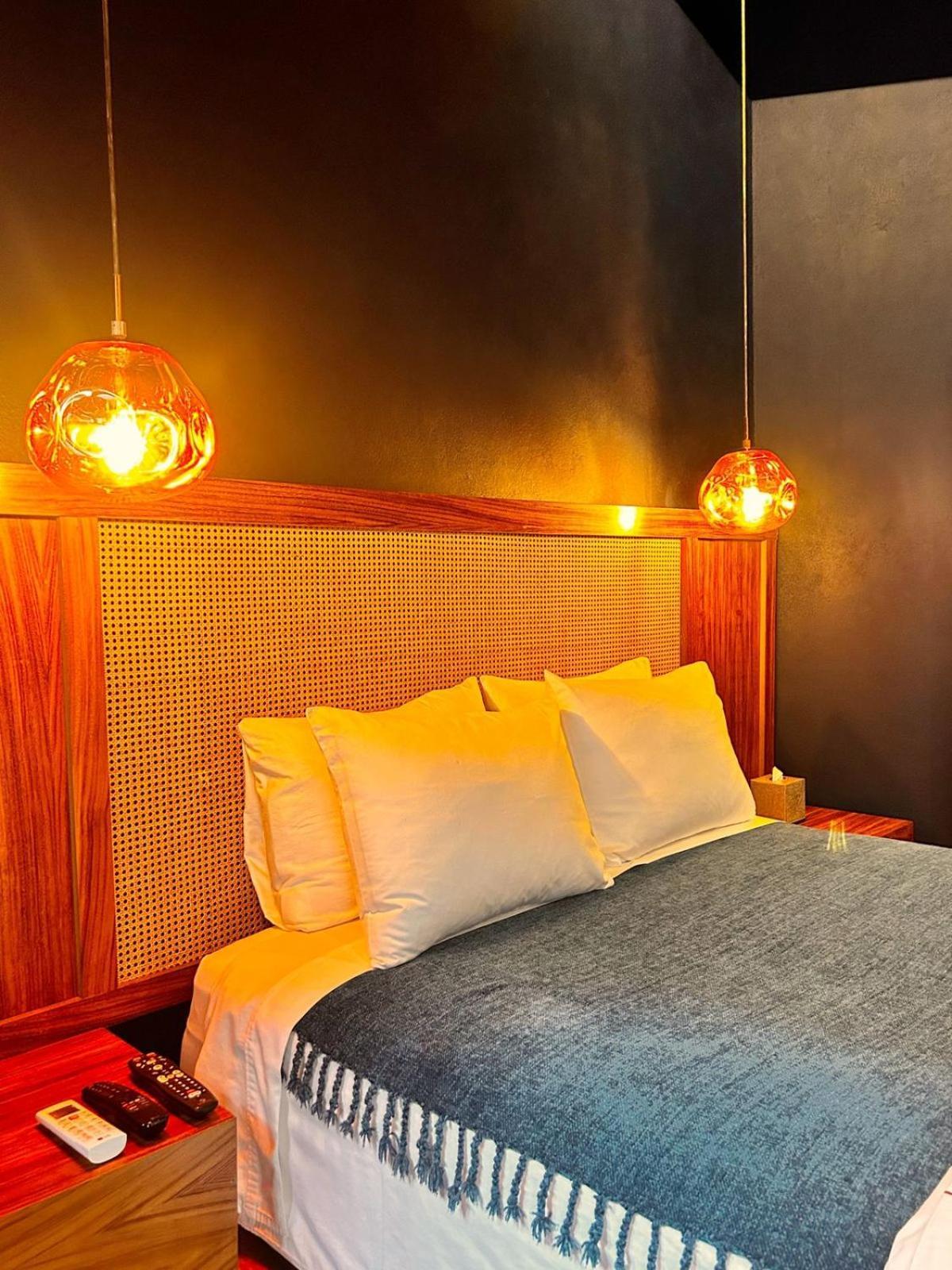 Bito'S Hotel Boutique Альенде Экстерьер фото