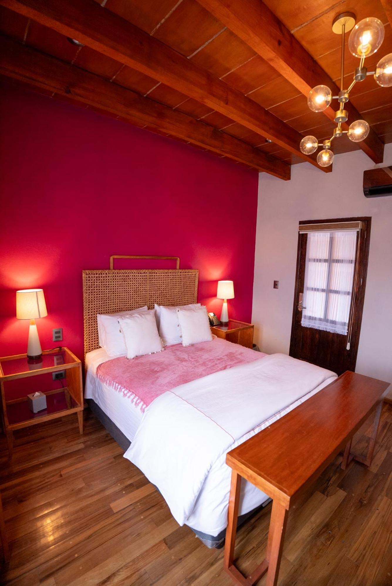Bito'S Hotel Boutique Альенде Экстерьер фото