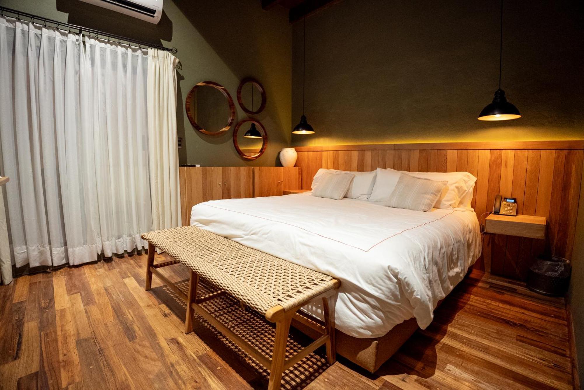 Bito'S Hotel Boutique Альенде Экстерьер фото