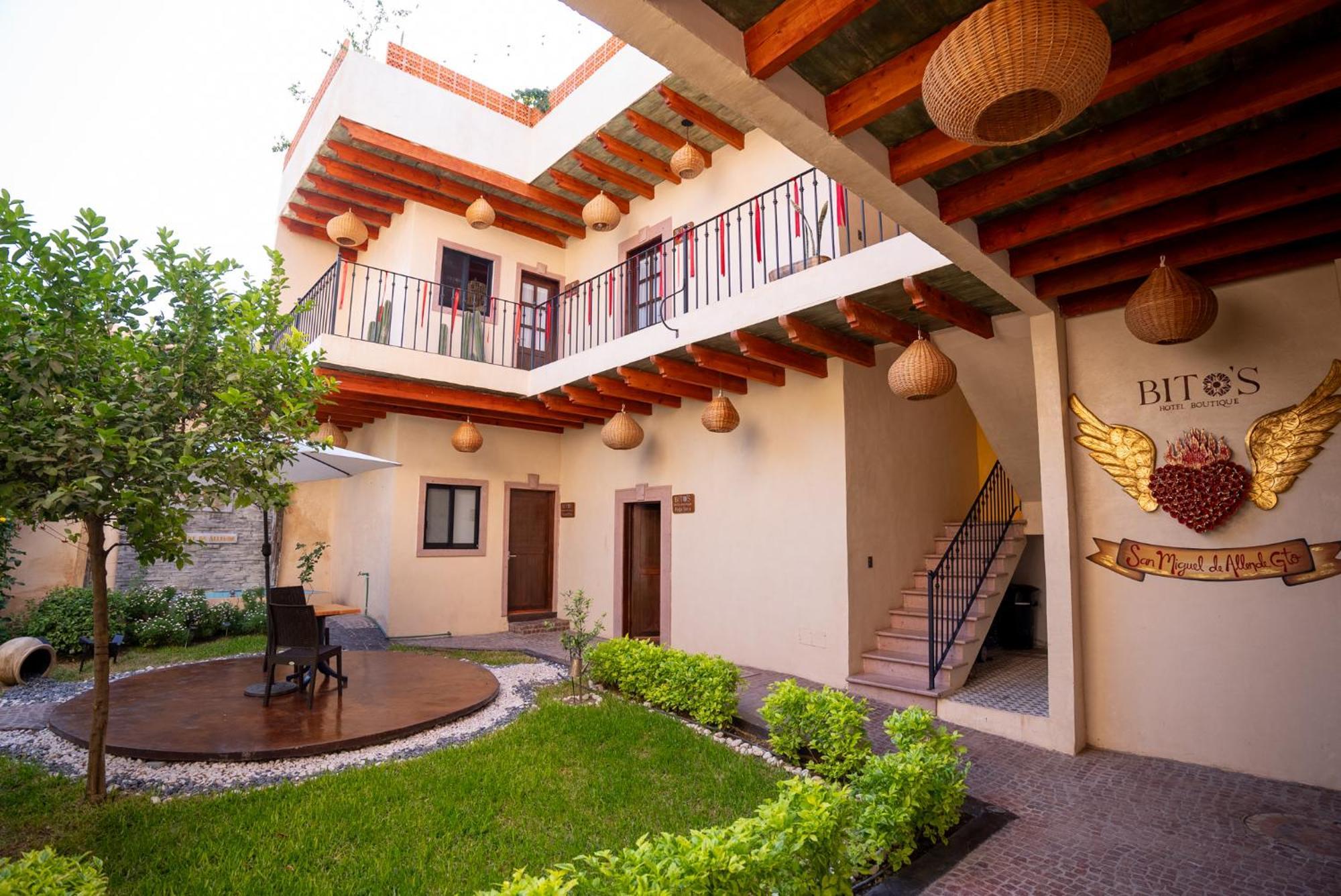 Bito'S Hotel Boutique Альенде Экстерьер фото